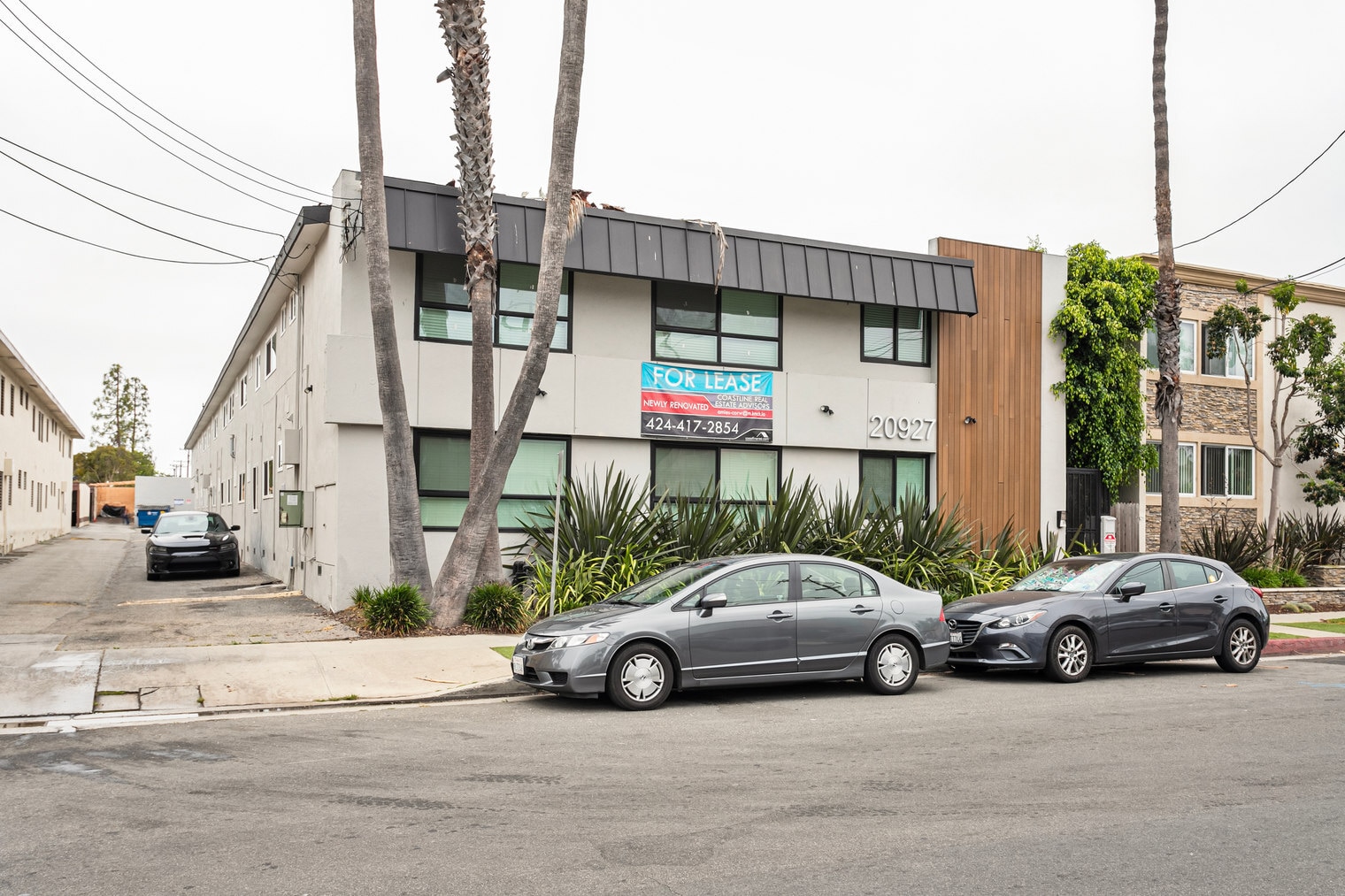 Building Photo - 20927 Amie Ave