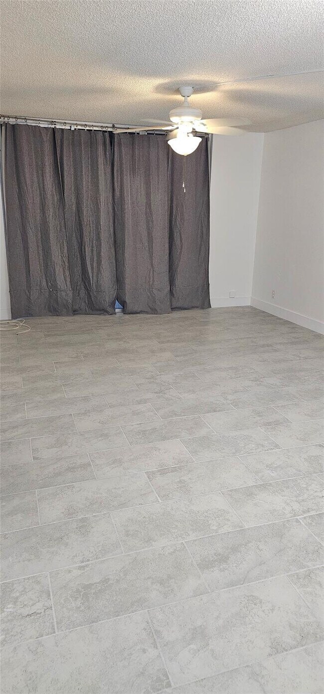 Building Photo - 3321 NW 47th Terrace