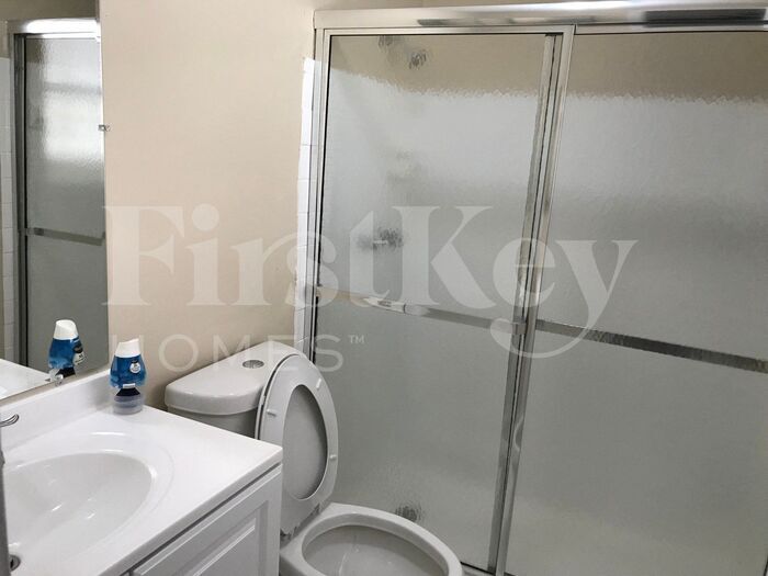 Building Photo - 9280 Sunset Strip