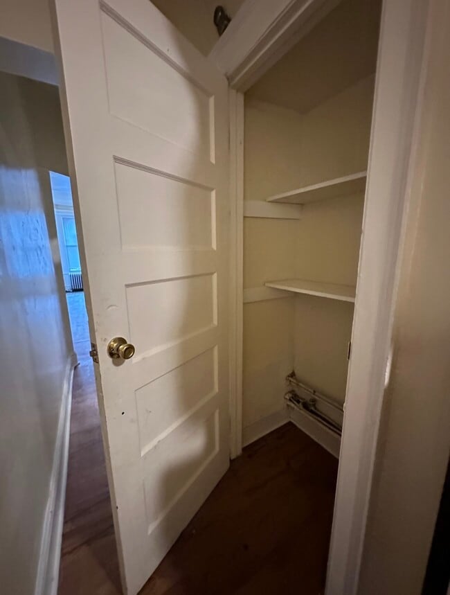 Building Photo - 1330 W Hunting Park Ave