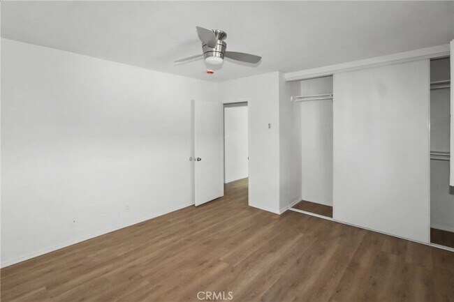 Building Photo - 1010 E 32nd St