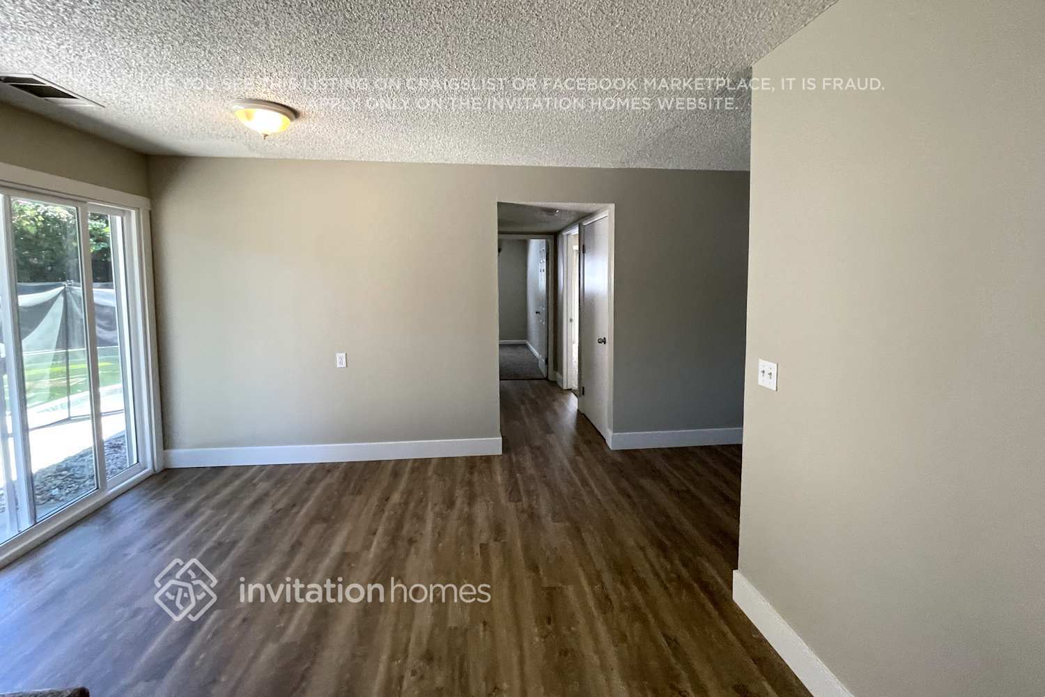 Building Photo - 497 Burlington Dr
