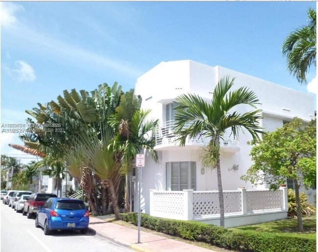 Building Photo - 601 11th St