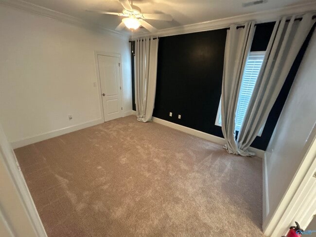 Building Photo - 3037 Twelvestones Rd SE