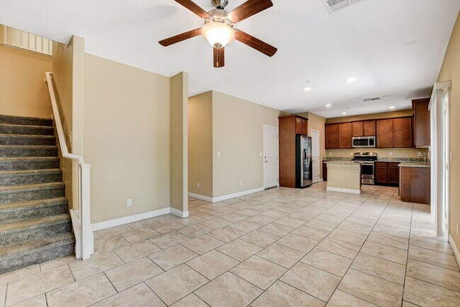 Building Photo - 1074 Fish Pond Ave