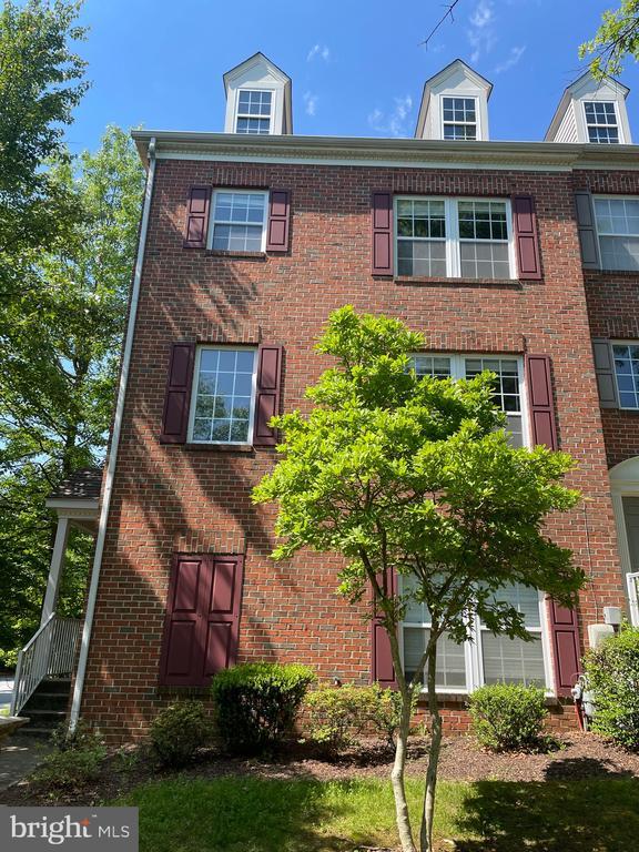 Building Photo - 5900 Trumpet Sound Ct