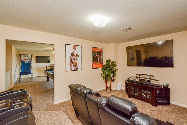 Building Photo - 3434 Zephyr Glen Way