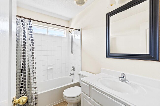 Building Photo - 3410 Walden Creek Ln