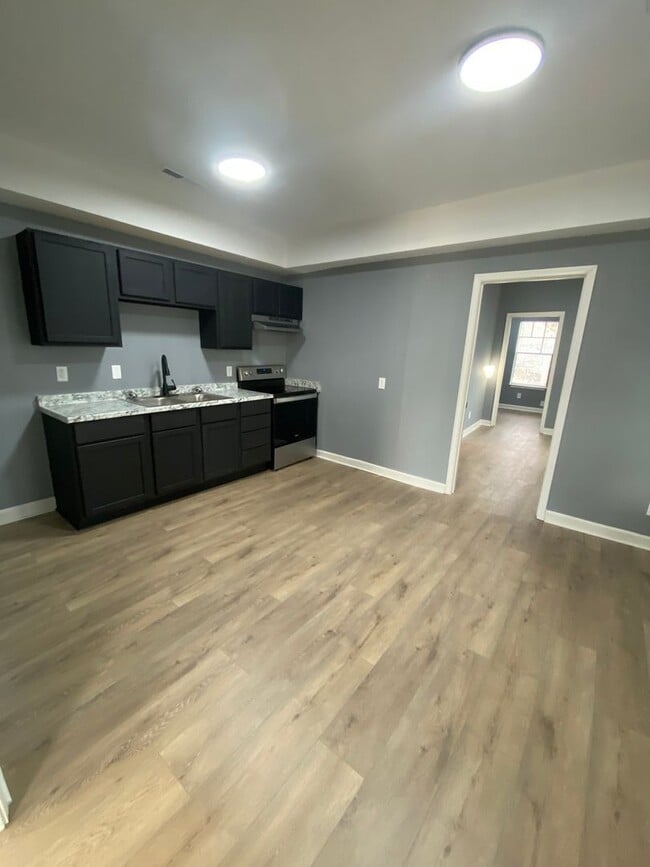 Building Photo - 812/814 N 16th St