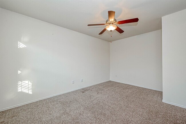 Building Photo - 23611 Balzano Ct