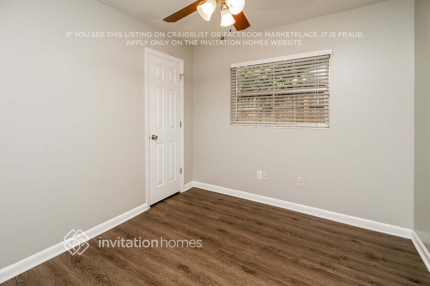 Building Photo - 3362 Bougainvillea Dr