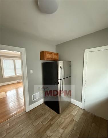 Building Photo - 14951 Strathmoor St