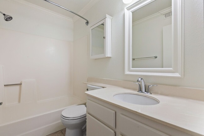 Building Photo - 1083 Shadowridge Dr