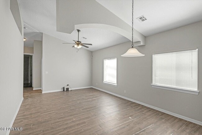 Building Photo - 14349 Tobe Davis Dr