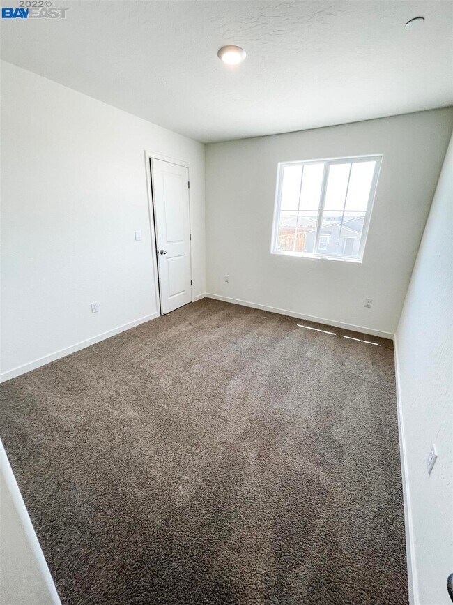 Building Photo - 2280 Craig Ct