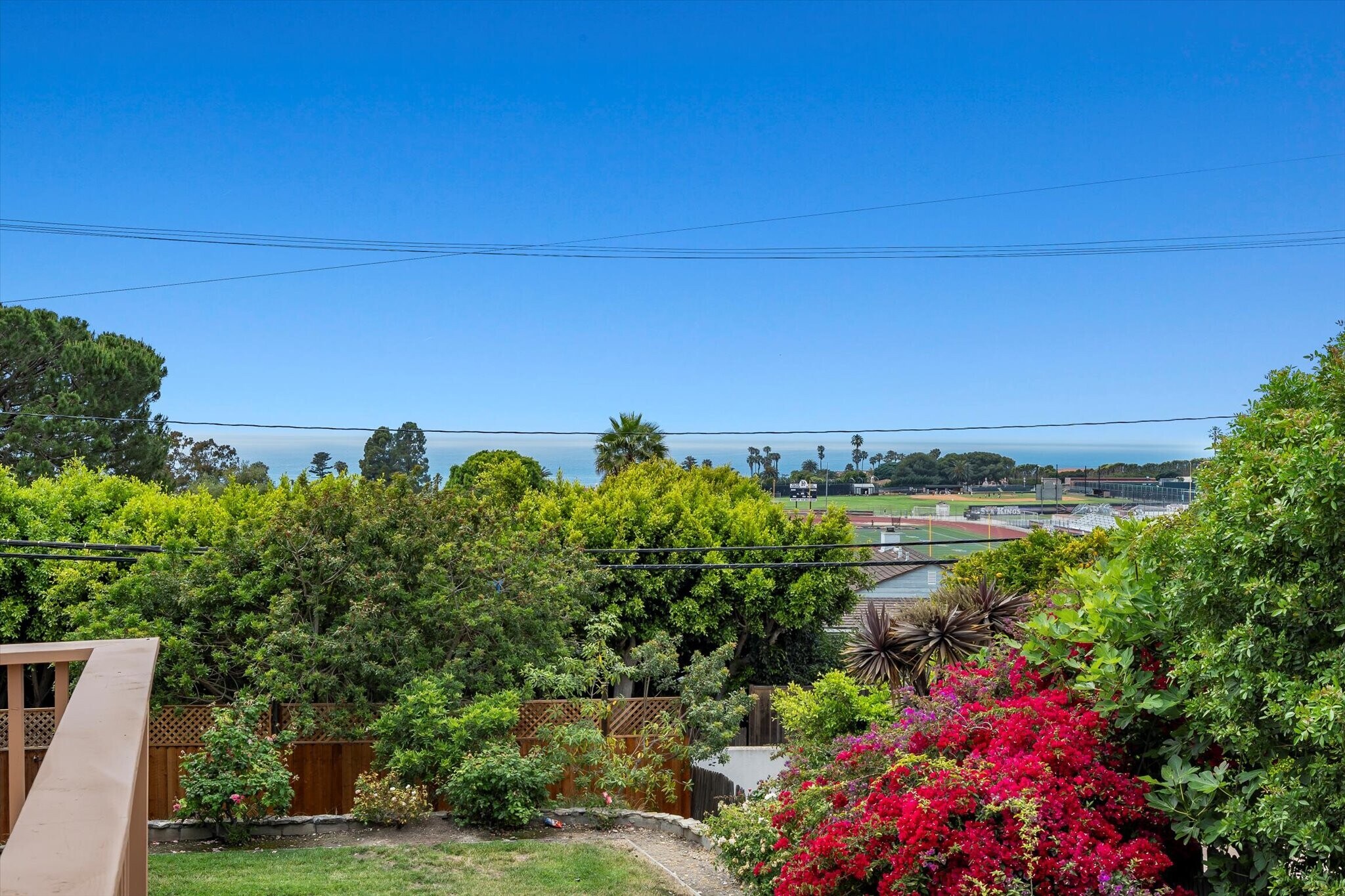 Building Photo - 2129 Palos Verdes Dr W