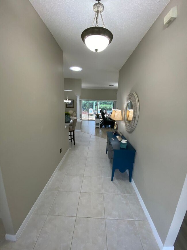 Building Photo - Gorgeous 3 + 2 Turnkey ANNUAL Lease w/Soak...