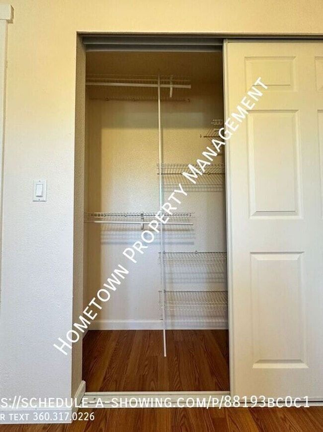 Building Photo - 2503 Conger Ct NW