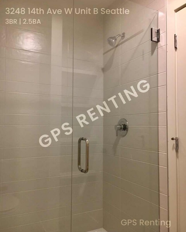 Building Photo - 3248B 14th Ave W