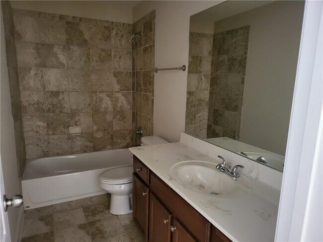 Building Photo - 1080 Colgan Ct