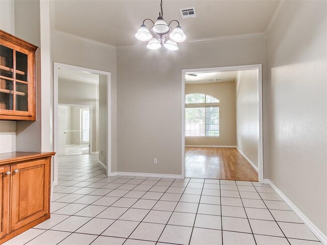 Building Photo - 15524 Swallowtail Rd
