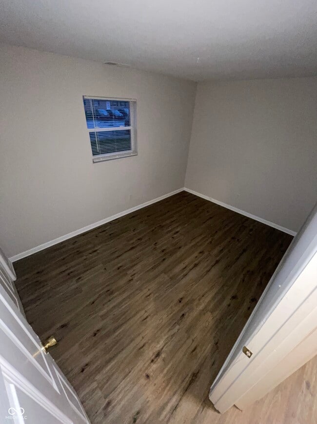 Building Photo - 1410 E Jefferson St