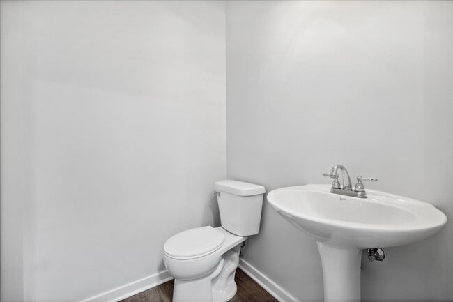 Building Photo - 2435 Georgetown Cir