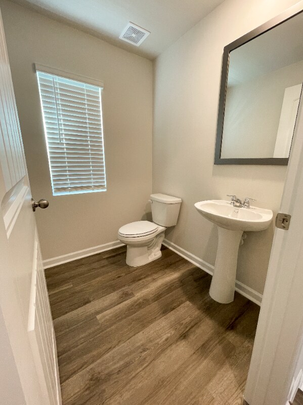 Building Photo - 126 Asland Ln