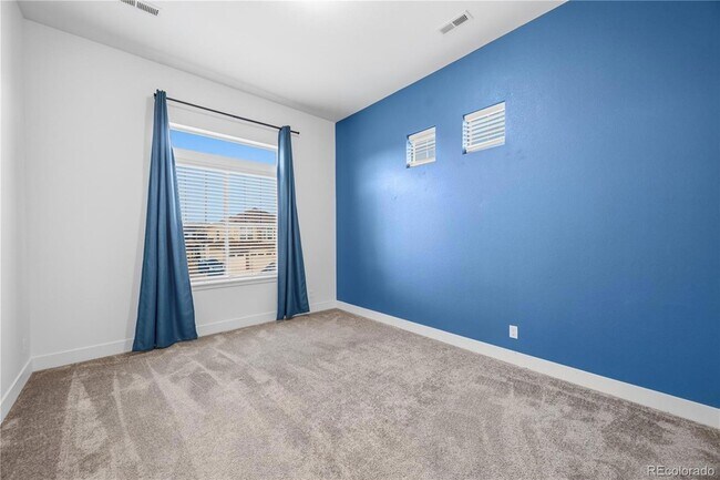 Building Photo - 20750 E Beekman Pl
