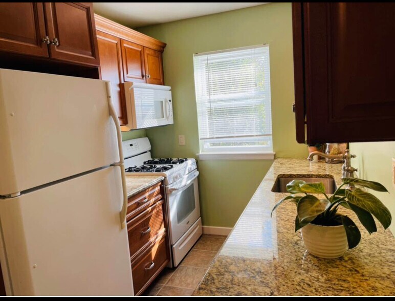 it in kitchen - 79 Regency Park
