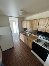 Building Photo - 7208 Donnell Pl