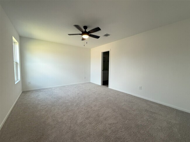 Building Photo - 10268 Prairie Dunes Ln
