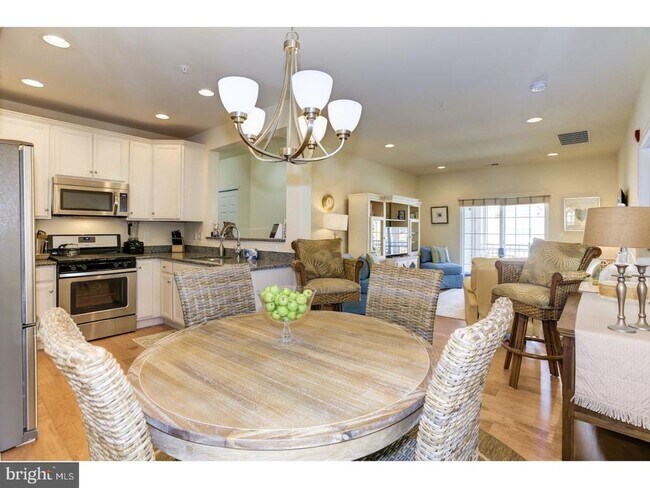 Building Photo - 4045 Derby Ct