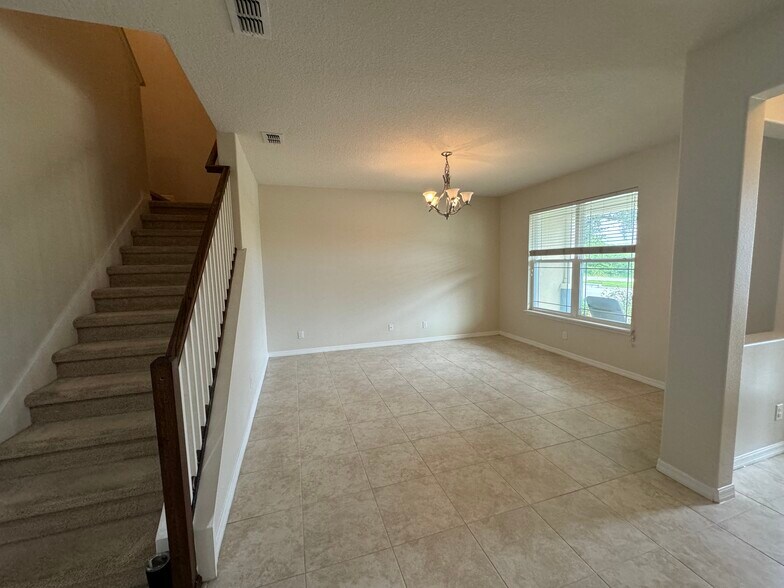 Building Photo - 8428 Iron Mountain Trl