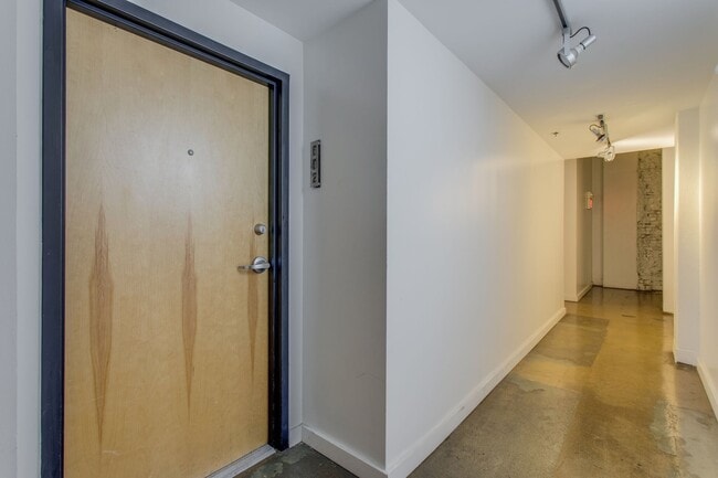 Building Photo - 239 Rep John Lewis Way N