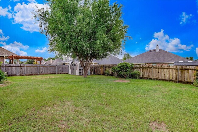 Building Photo - 2222 Shumark Trail