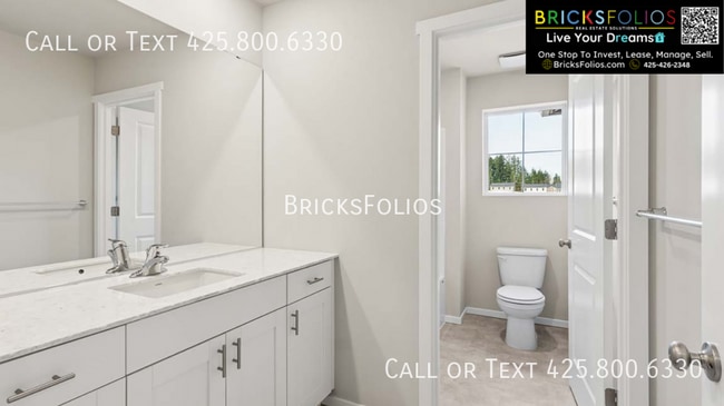 Building Photo - 4039 Hyde Lp NE