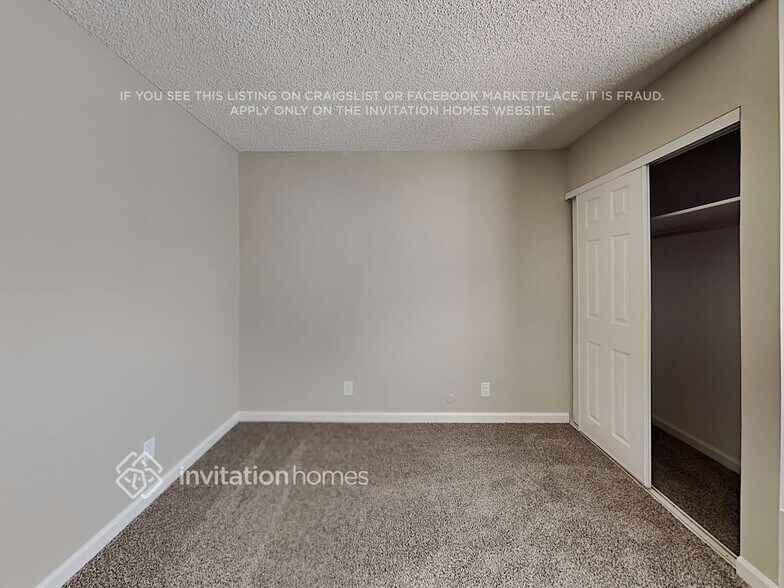 Building Photo - 9236 Linda Rio Dr