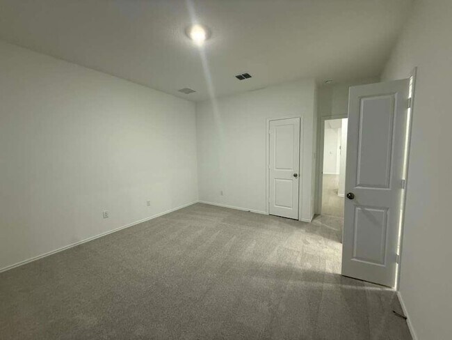 Building Photo - 17702 Sage Thrasher Dr