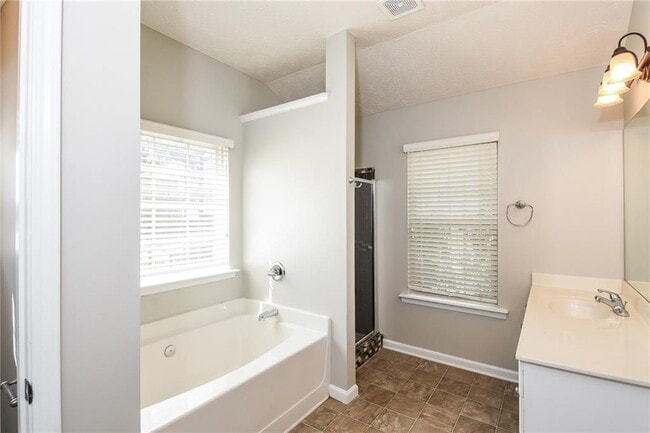 Building Photo - 4049 Hill Station Ct