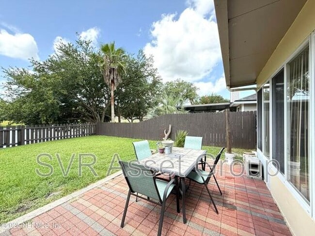 Building Photo - 12950 Deep River Way