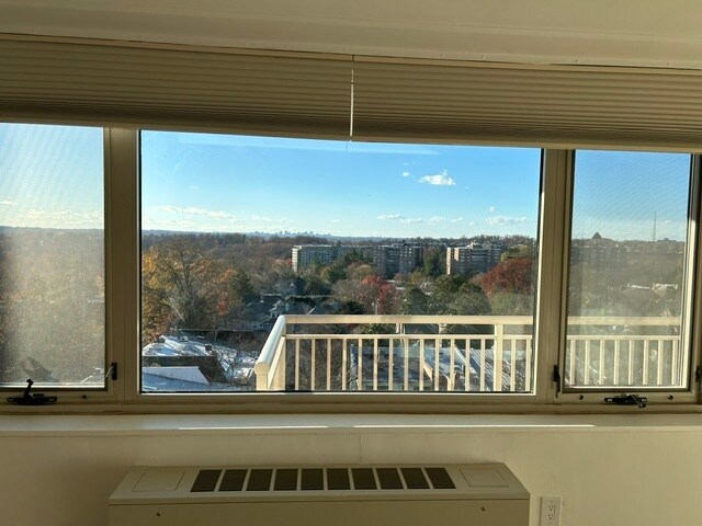 Building Photo - 2800 Wisconsin Ave NW