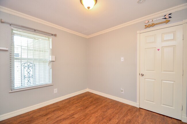 Building Photo - 12123 Ryewater Dr