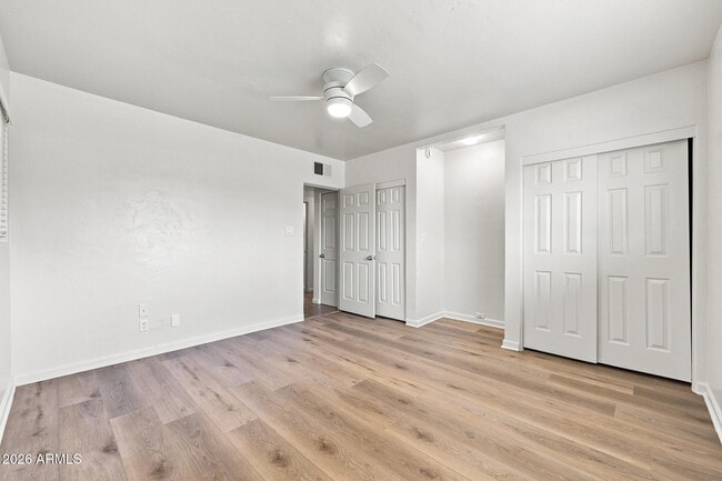 Building Photo - 411 E Wigwam Blvd
