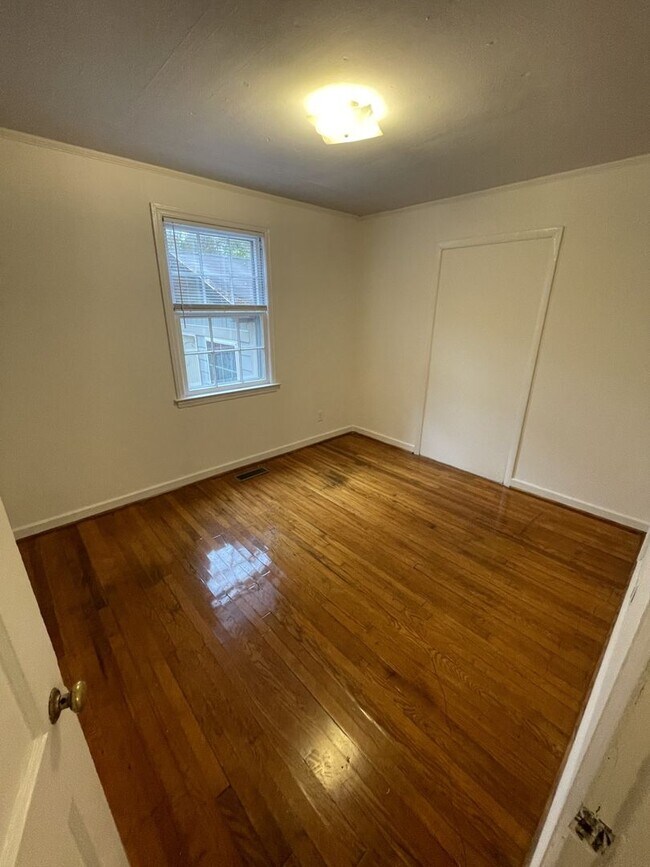 Building Photo - 322 Angier Ave