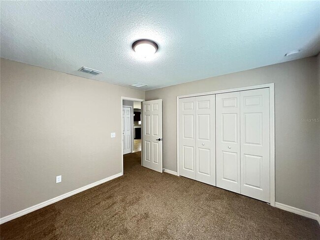 Building Photo - 3411 SW 129th Loop