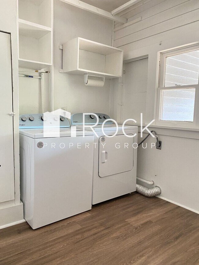 Building Photo - Remodeled 3 Bedroom Bungalow in OKC's Plaza District *Half Off 1st Month's Rent*