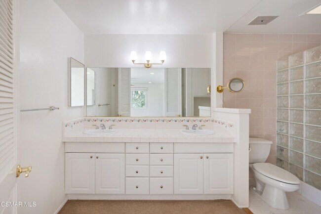 Building Photo - 32136 Beachfront Ln