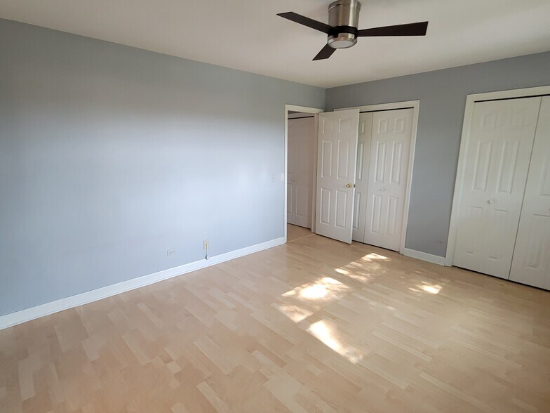 Building Photo - 2116 Rugen Rd