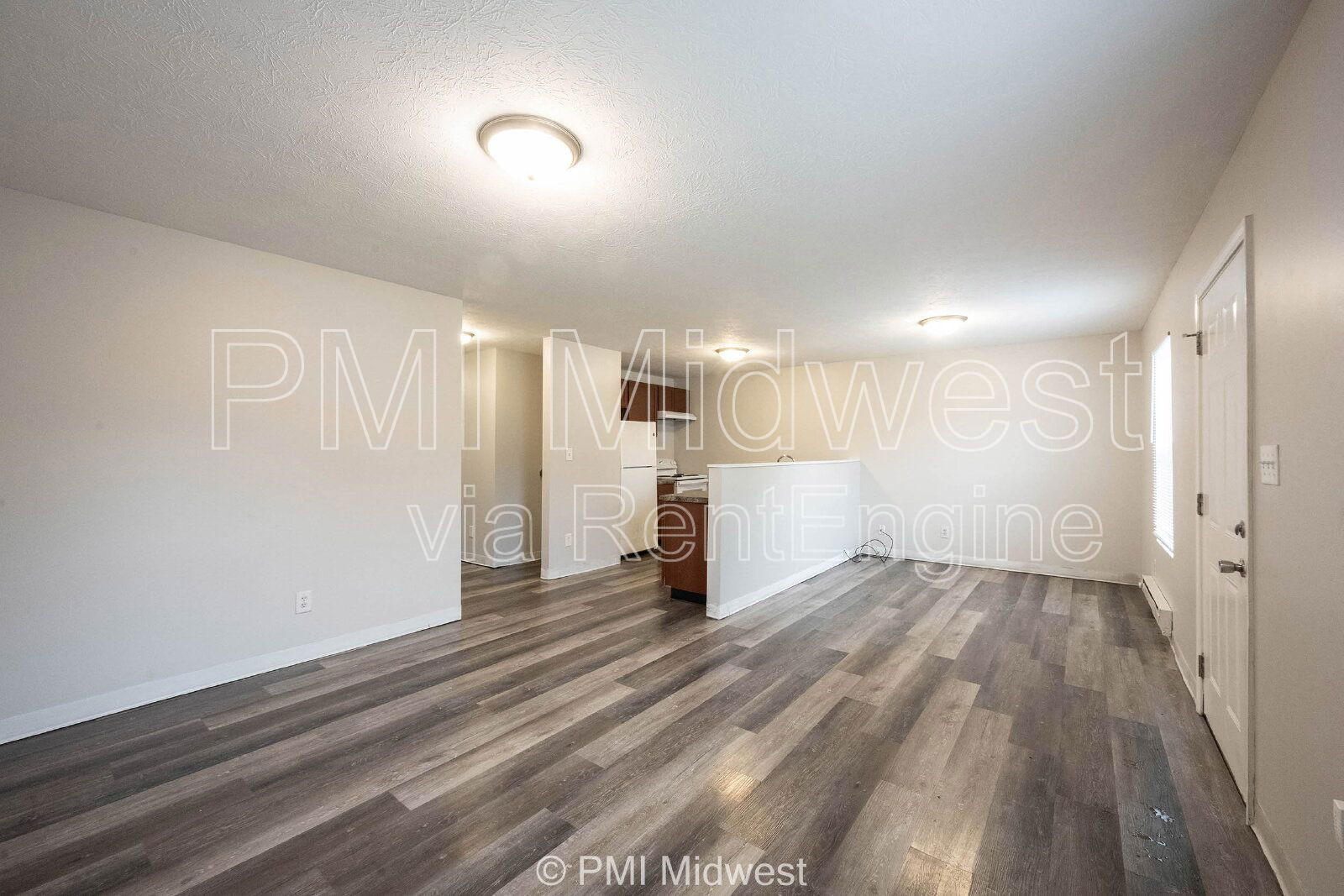 Building Photo - 622 N Linwood Ave